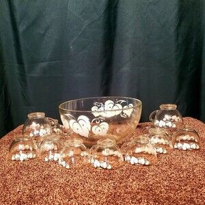 VTG Anchor Hocking Punch Bowl Set 14pc. Grape Leaf Pattern Gold Gilding OG Box